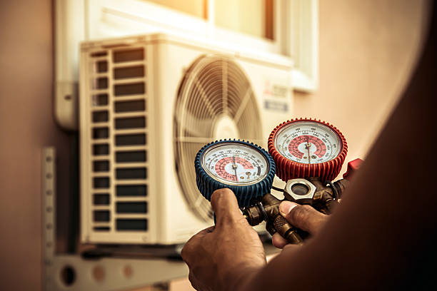Professional Hvac Installation technician working in Neshanic Station, NJ